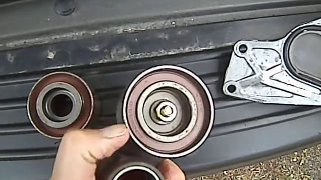 2005 Saturn Vue 100K service old parts смотреть онлайн