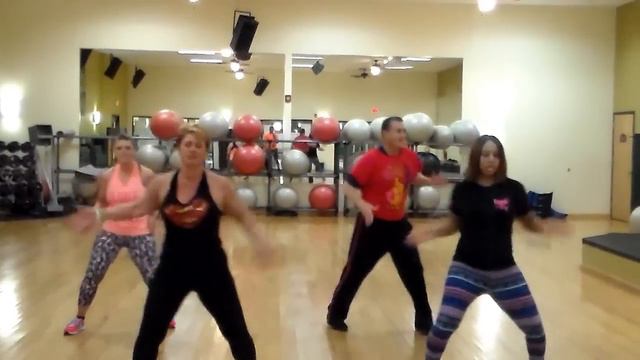 Hip hop/mambo Zumba with Allison B. Gold's gym"Jeremiah Down on me" смотреть онлайн