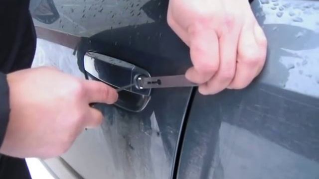 вскрытие AUDI A4[http://omkey.net] смотреть онлайн