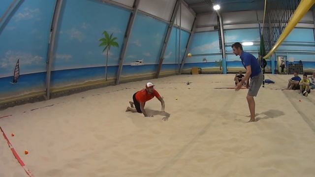 Как тащить ВСЕ в защите ?! Тренировка игры в защите пляжный волейбол Вячеслав Красильников в Песке смотреть онлайн