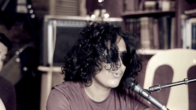 SigSwank - Don't Worry Be Happy (Cover) смотреть онлайн