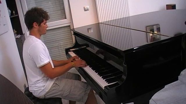 Deadmau5 - Ghosts N Stuff piano смотреть онлайн