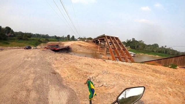 ASFALTO EM TRECHO DA BR-319. Manutenção em dias no em local onde já foi pavimentado. смотреть онлайн