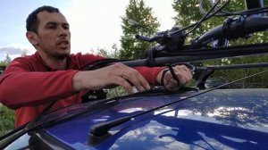 Как закрепить велосипед на багажнике автомобиля.