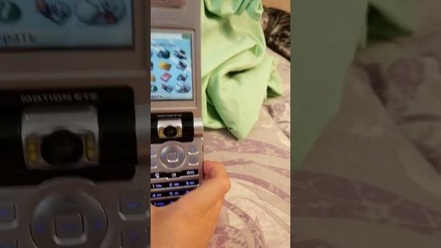 Sony Ericsson Z800i смотреть онлайн
