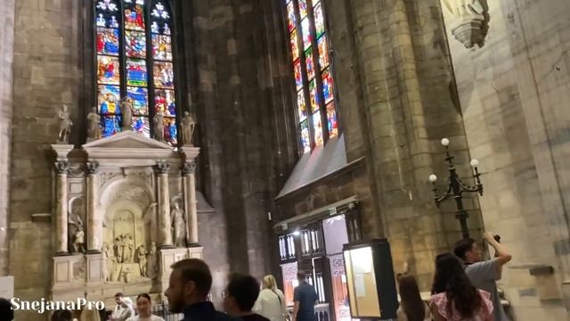 Милан .Миланский собор. Duomo Milano. Соборная площадь в Милане. Музей Duomo. смотреть онлайн
