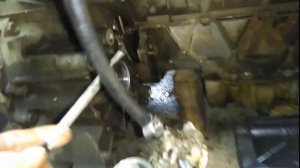 Фрилендер замена прокладок, Форд Куга замена сальника КВ заднего сервисные будни