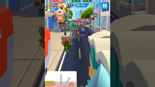 TALKING TOM HERO DASH - Defeat The Raccoon Boss смотреть онлайн