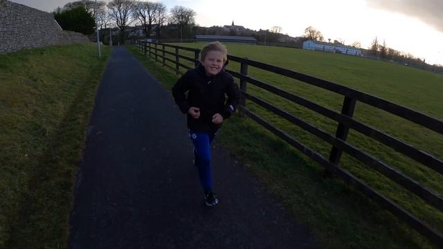 ЧТО ПОКУПАЕТ РЕБЕНОК ДЛЯ ПИТАНИЯ/КАК ЗАСТАВИТЬ РЕБЕНКА СПОРТОВАТЬ/В ГОСТЯХ У ПОЛЯКА смотреть онлайн