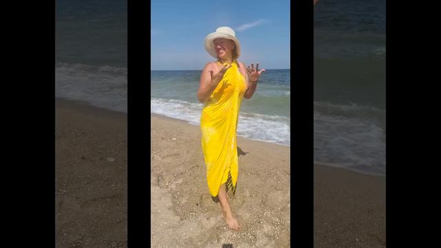 Бердянск. Море и наши девочки ⚘⚘⚘ смотреть онлайн