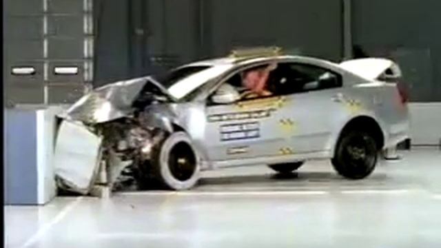 Crash Test of 2004 - 2009 Mitsubishi Galant Grunder 380 (Frontal Impact).flv смотреть онлайн