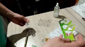 Чистим Муравьиную ферму вместе с муравьями