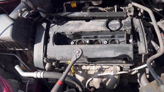 Chevy Sonic/Cruze 1.8L valve cover gasket and spark plug replacement смотреть онлайн