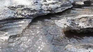 Весенний ручей от тающих сугробов (stream) футаж