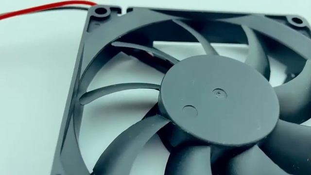 Вентилятор RQD 8015MS 12VDC смотреть онлайн