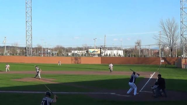 Un circuit de Eddie Lantigua смотреть онлайн