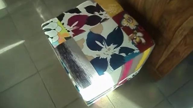 Hoker pufa Patchwork,Living Art смотреть онлайн