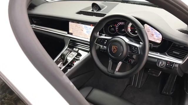 Porsche Panamera 4S смотреть онлайн