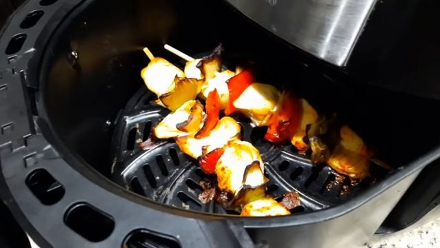 ГОТОВЛЮ КУРИНЫЕ ШАШЛЫЧКИ В АЭРОГРИЛЕ смотреть онлайн