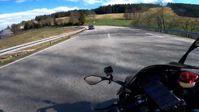 Мото оттяг в Шварцвальде на Kawasaki Z1000 SX/Германия/Triberg-Waldshut/Рейн/Граница с Швейцарией смотреть онлайн