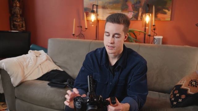 Affordable and Effective EOS-R Camera Rig! смотреть онлайн