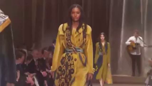 купить свитер на одно плечо смотреть онлайн