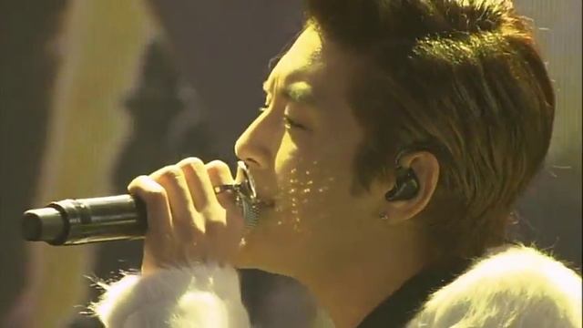 Se7en, Taeyang, Seungri & Daesung - Lonely (YG 15th Anniversary Family Concert)
