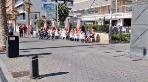 Бенидорм. Прогулка по набережной.