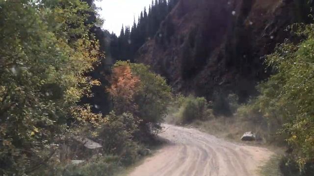 Едем на плато Асы. Kazakhstan. The roads. Mountains. Дороги в горах Казахстана. Ущелье Тургень смотреть онлайн