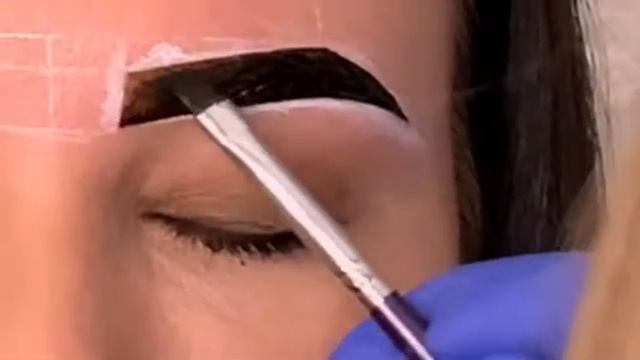 Брови | Хна | Коррекция и окрашивание бровей смотреть онлайн