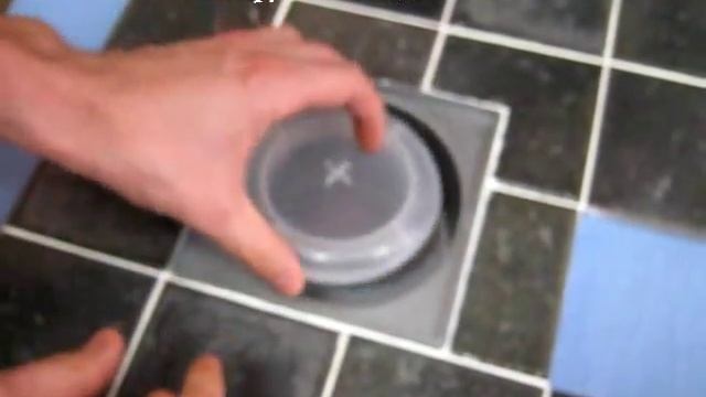 Монтаж чугунной решетки трапа.mp4 смотреть онлайн