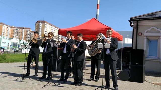 Праздник Успения Богородицы на территории храма. 28.08.2021. Храм Живоначальной Троицы в Косино. смотреть онлайн