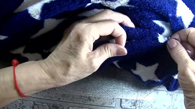 ЛЕЖАНКА ДЛЯ КОШКИ СВОИМИ РУКАМИ ЗА 30 МИНУТ # смотреть онлайн