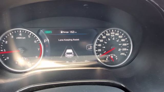 CK - 2022 Kia Seltos - How To Use Your Electronic Parking Brake w/ Auto Hold! смотреть онлайн
