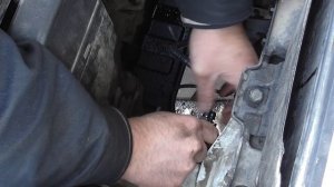 Киа Рио замена шланга сцепления и прокачка