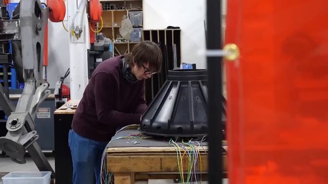Hacksmith Build World's Brightest Flashlight - Guinness World Records смотреть онлайн