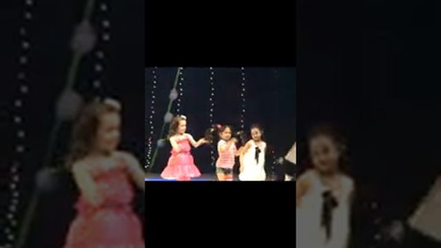 Yulina Sabina смотреть онлайн