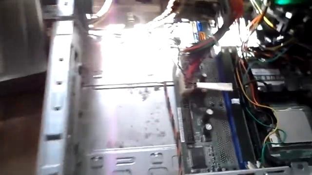 Компьютер не запускается вентиляторы крутятся смотреть онлайн