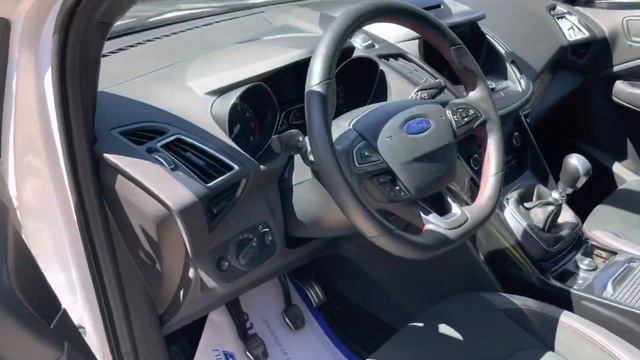 Ford Kuga ST-Line 1.5 EcoBoost смотреть онлайн