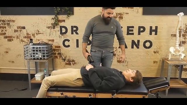 Костоправ в деле: Я не удивлюсь, что к нему очередь. Мануальный терапевт смотреть онлайн