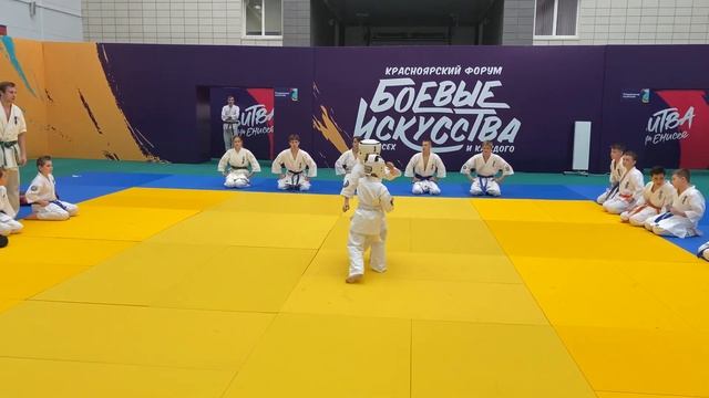 Форум "Боевые искусства для всех и каждого" смотреть онлайн
