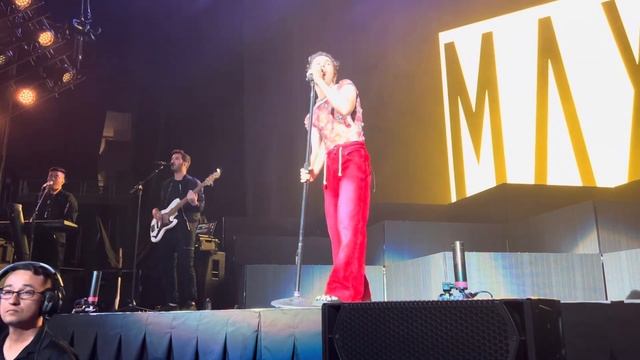 Max - Strings (6/22/23) смотреть онлайн