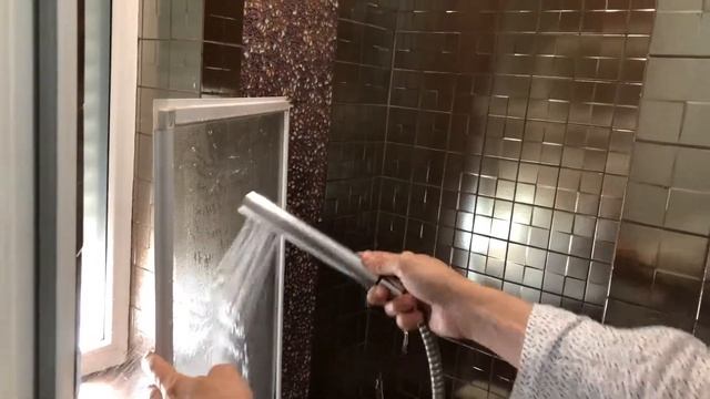 Как помыть москитную сетку смотреть онлайн