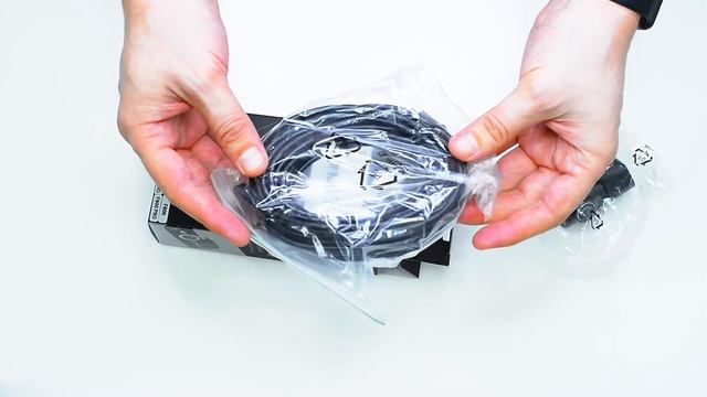 Распаковка двухканального автомобильного видеорегистратора Thinkware Q800 PRO смотреть онлайн