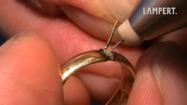 Ламперт - Изменение размера кольца с камнями смотреть онлайн