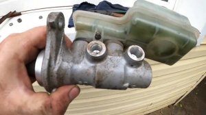 Какой главный тормозной цилиндр стоит гранте ?