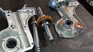 Ремонт редуктора мотоблока, Редуктор заклинил из-за окалины