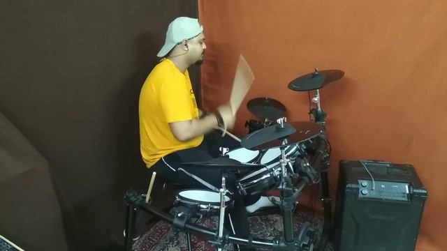 Coldplay - Yellow Drum Cover смотреть онлайн