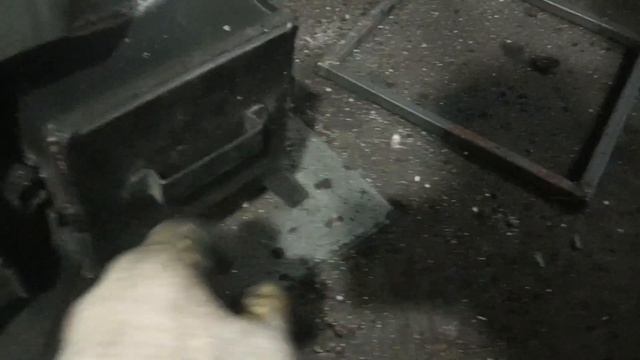 Неудачные опыты с авто розжигом печи. Unsuccessful experiments with auto-ignition of a waste oil. смотреть онлайн