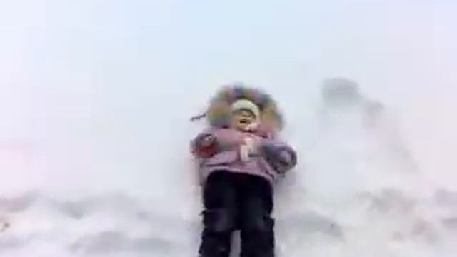 Падение в снег!!! смотреть онлайн